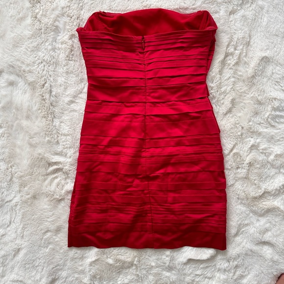 BCBG Cocktail Dress Mini Strapless - Picture 3 of 6